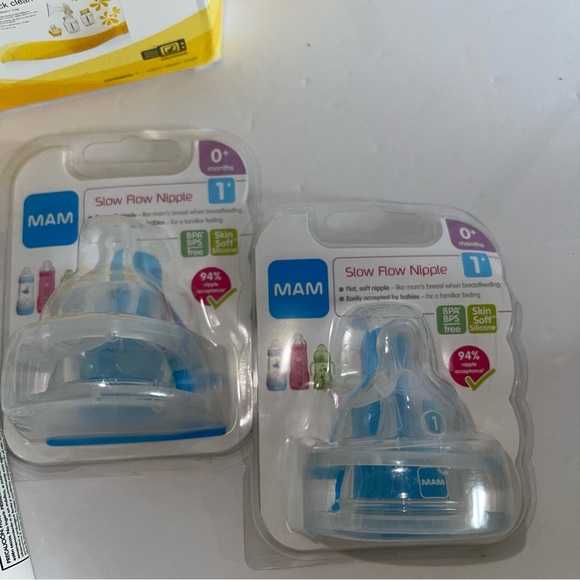 Frida Mom Tape Medela Steam bags Medela Wipes and Mam Nipples Pregnancy Bundle - Picture 5 of 5